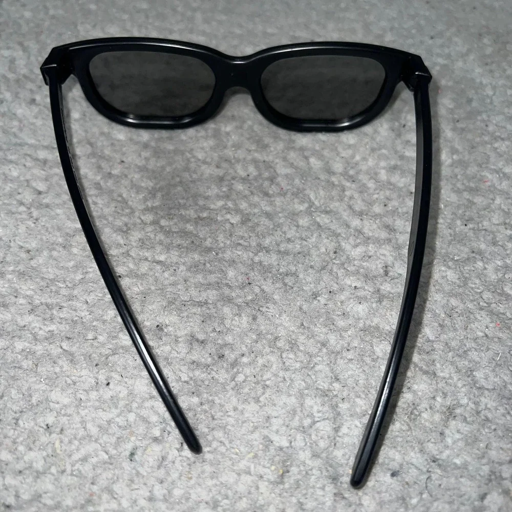 Mercedes - Benz 3D Glasses Dimensional Anaglyph TV Movie DVD Game Polarized Lens